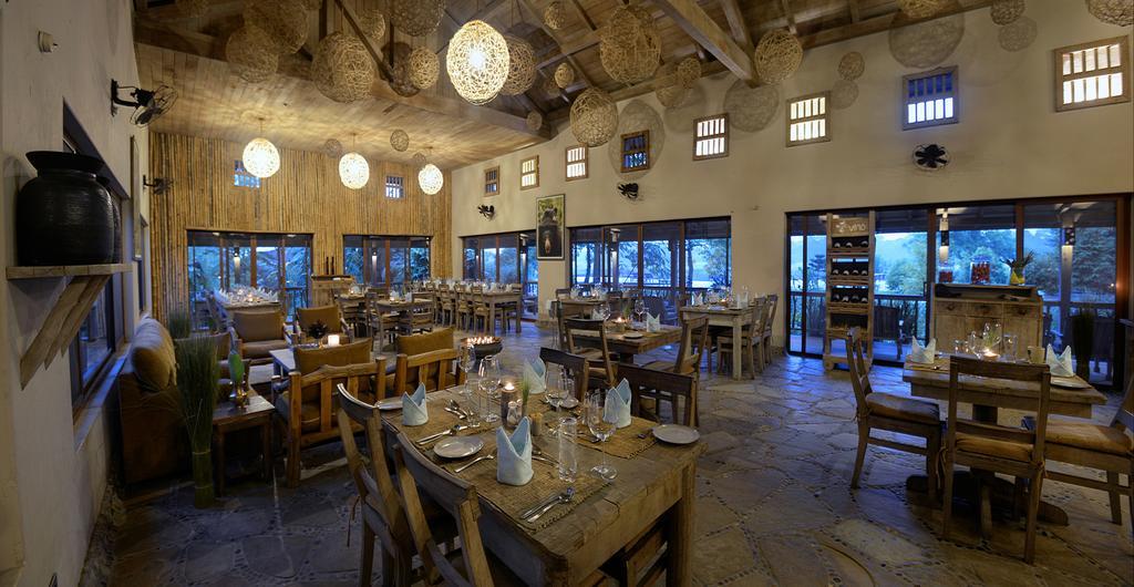Barahi Jungle Lodge Meghauli Esterno foto